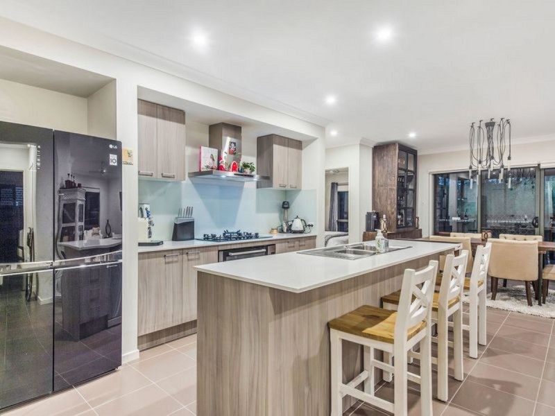 49 Oakover Avenue, Ormeau Hills QLD 4208