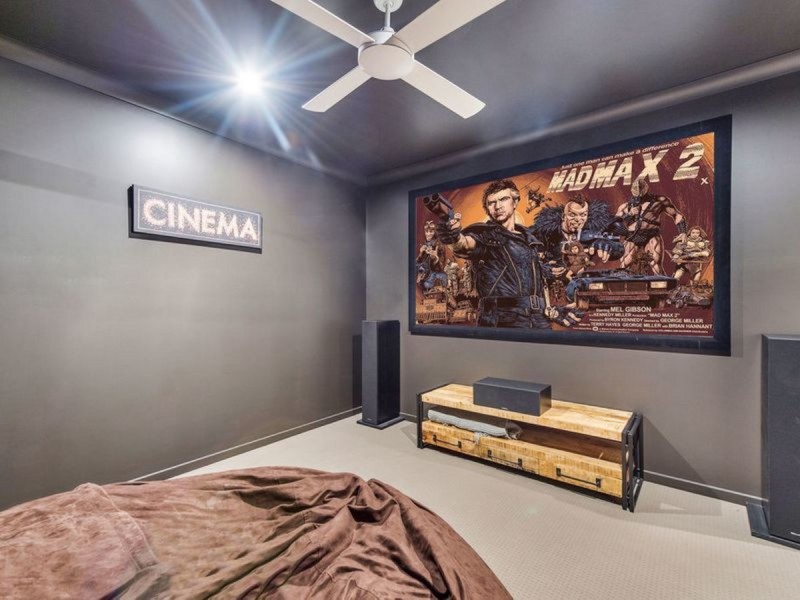 49 Oakover Avenue, Ormeau Hills QLD 4208