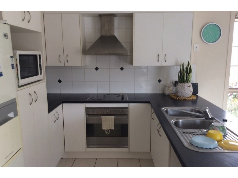 16 Trillers Avenue, Coomera QLD 4209