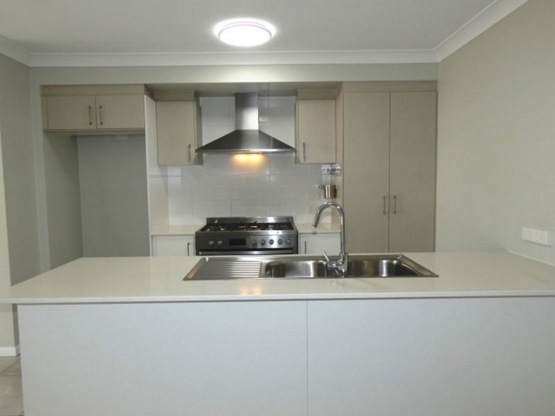 6 Cygnus Crescent, Coomera QLD 4209