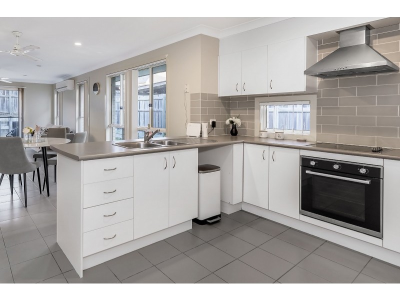 9 Trillers Avenue, Coomera QLD 4209