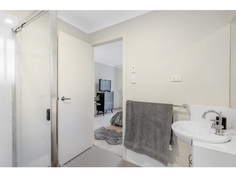 9 Trillers Avenue, Coomera QLD 4209