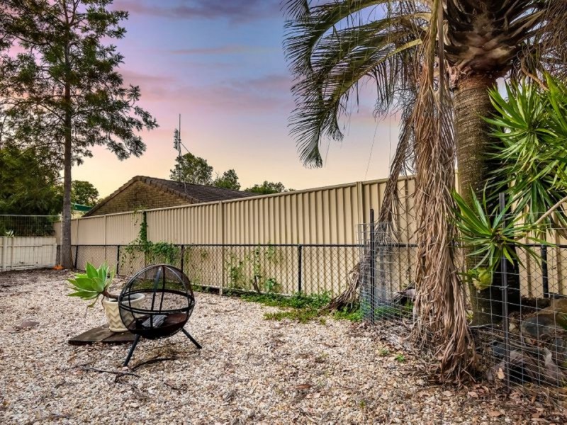 2/11 Academy Street, Oxenford QLD 4210