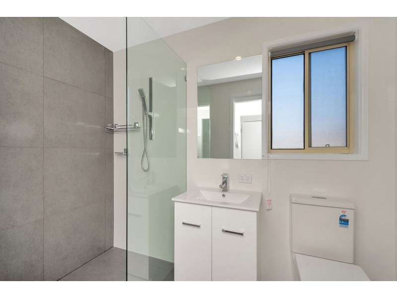 16 Linda Way, Upper Coomera QLD 4209