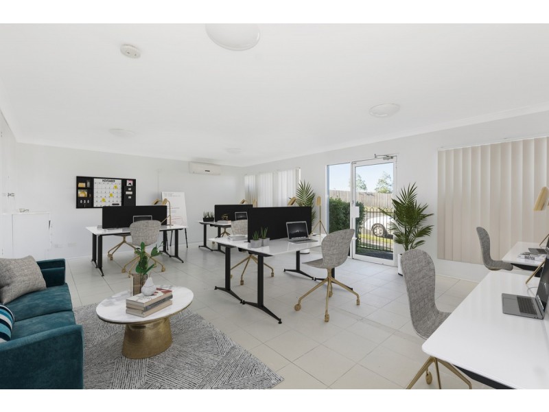 111/1 Sauvignon Parade, Upper Coomera QLD 4209