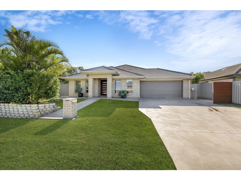 2 Blackcomb Rise, Ormeau Hills QLD 4208