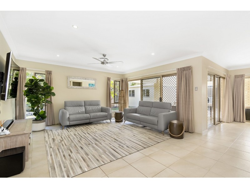 2 Blackcomb Rise, Ormeau Hills QLD 4208