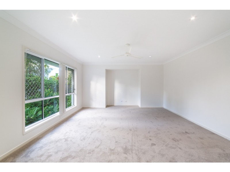 44 Boambillee Drive, Coomera Waters QLD 4209