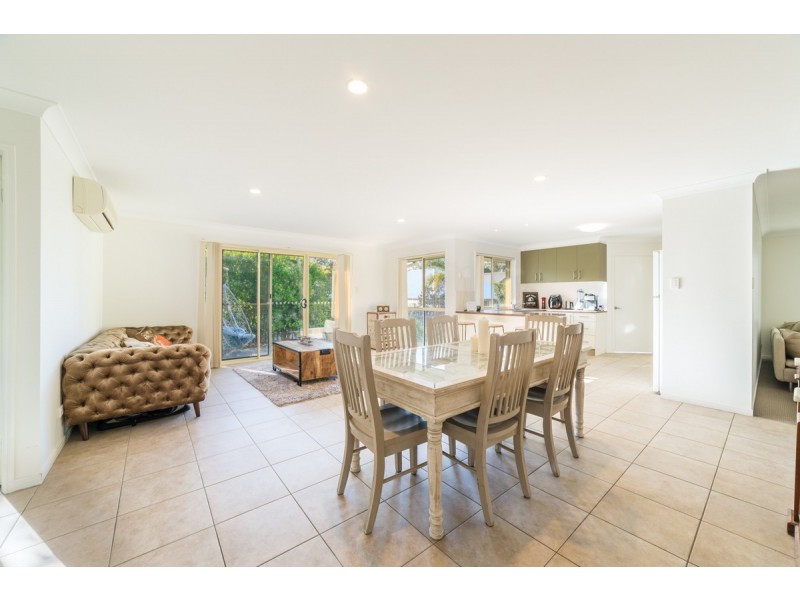 4 Icefire Lane, Coomera Waters QLD 4209