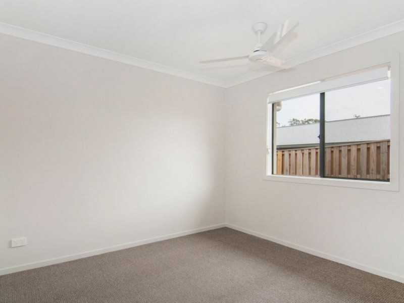 8 Cudmore Street, Pimpama QLD 4209