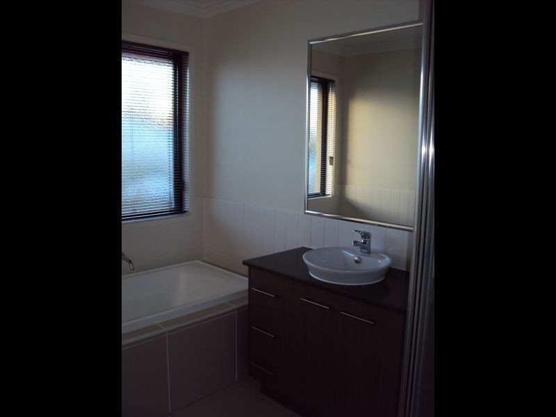 13 Solo Place, Coomera Waters QLD 4209