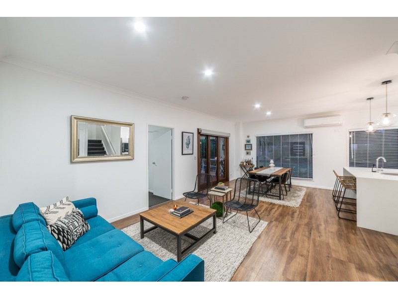 6 Bishopwood Court, Upper Coomera QLD 4209