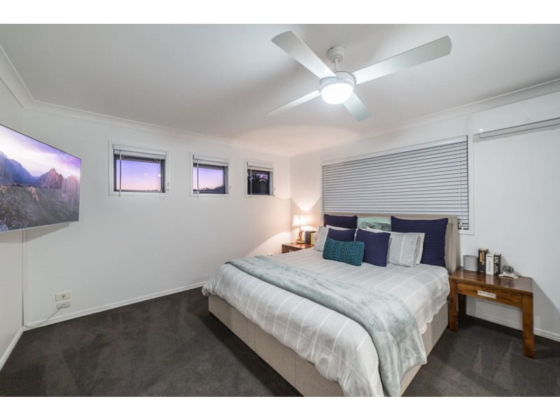 6 Bishopwood Court, Upper Coomera QLD 4209