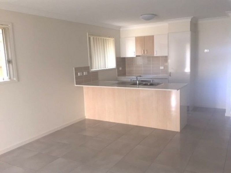 38 Fountain Street, Pimpama QLD 4209