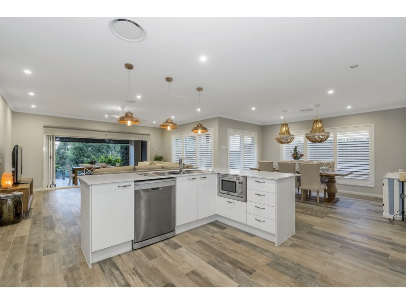 2 Henty Lane, Upper Coomera QLD 4209