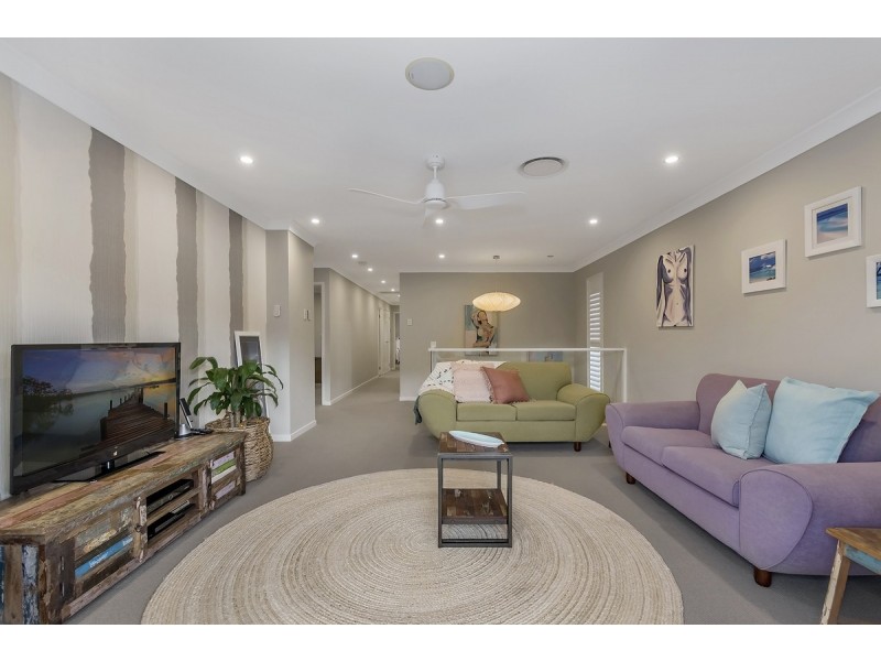 2 Henty Lane, Upper Coomera QLD 4209