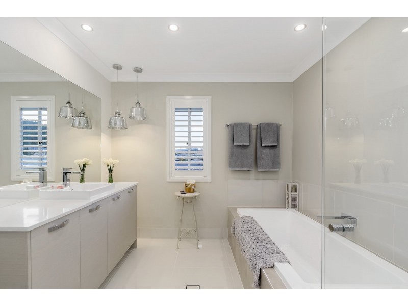 2 Henty Lane, Upper Coomera QLD 4209