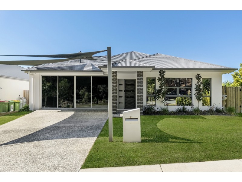 21 Whimbrel Avenue, Upper Coomera QLD 4209