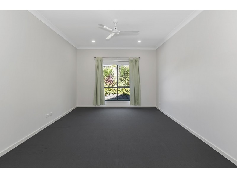 21 Whimbrel Avenue, Upper Coomera QLD 4209