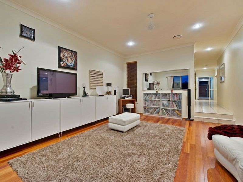 11 Brindabella Close, Coomera Waters QLD 4209