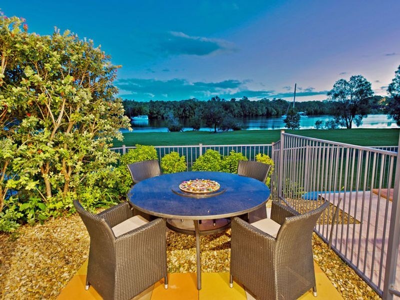 11 Brindabella Close, Coomera Waters QLD 4209