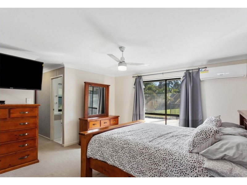 32 Bedroff Street, Upper Coomera QLD 4209