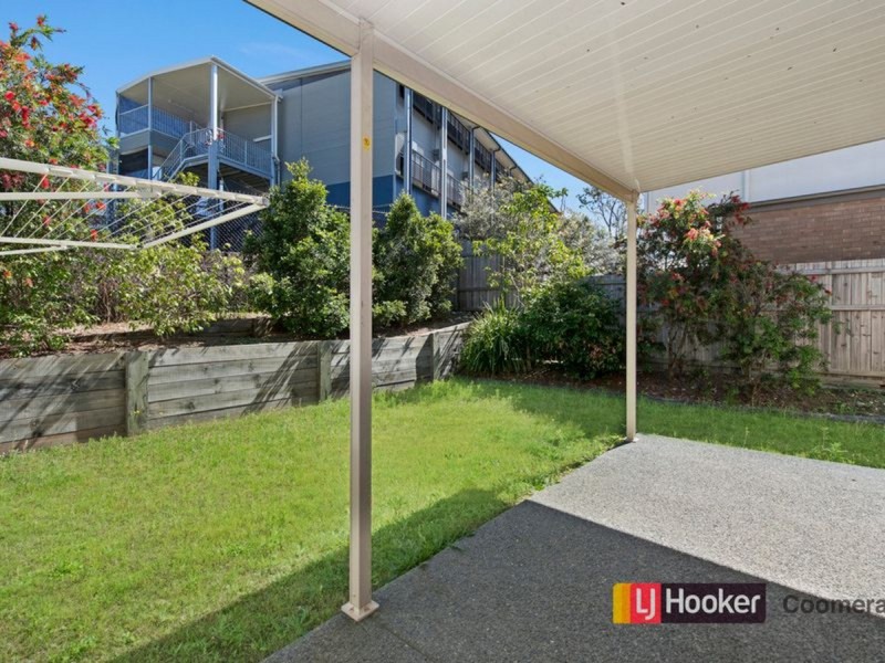 2/57 Lisa Crescent, Coomera QLD 4209