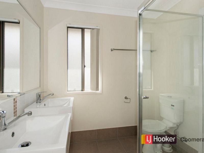 2/57 Lisa Crescent, Coomera QLD 4209