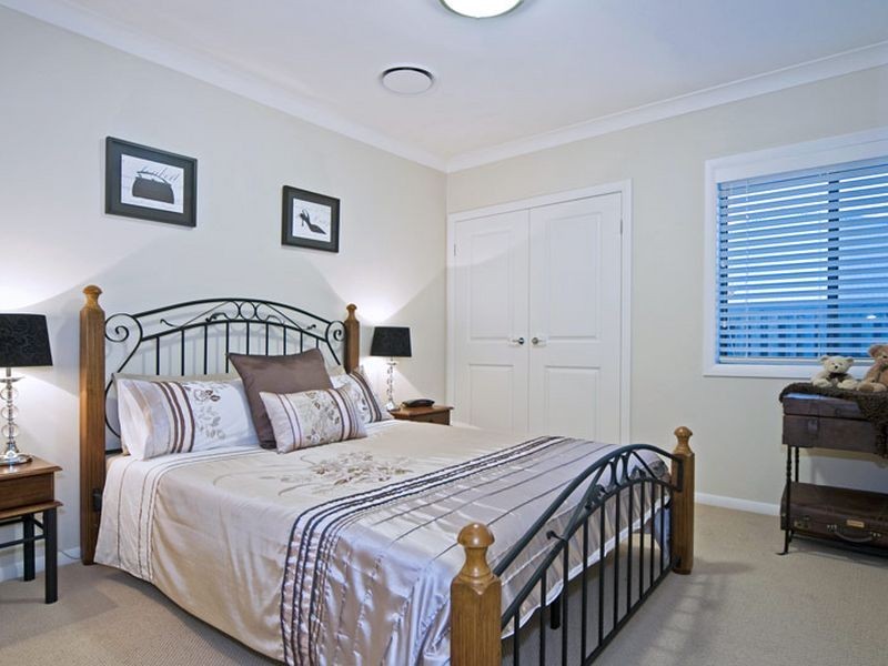 5 Ragamuffin Drive West, Coomera Waters QLD 4209
