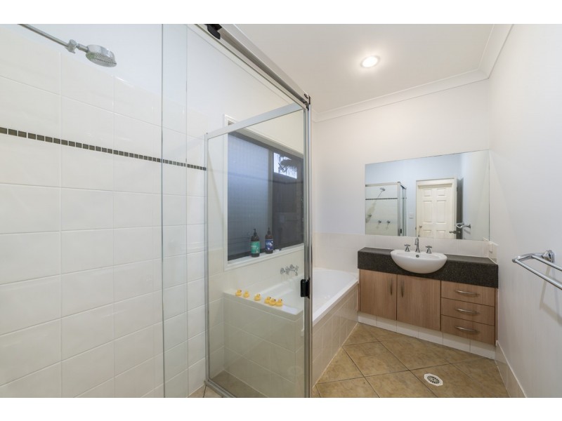 1/15 Stacer Street, Upper Coomera QLD 4209