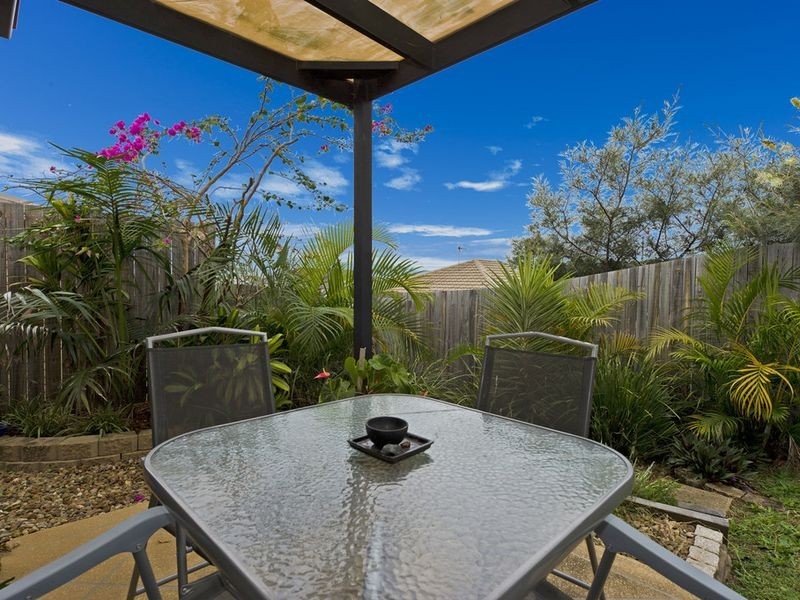 8 Billinghurst Crescent, Upper Coomera QLD 4209