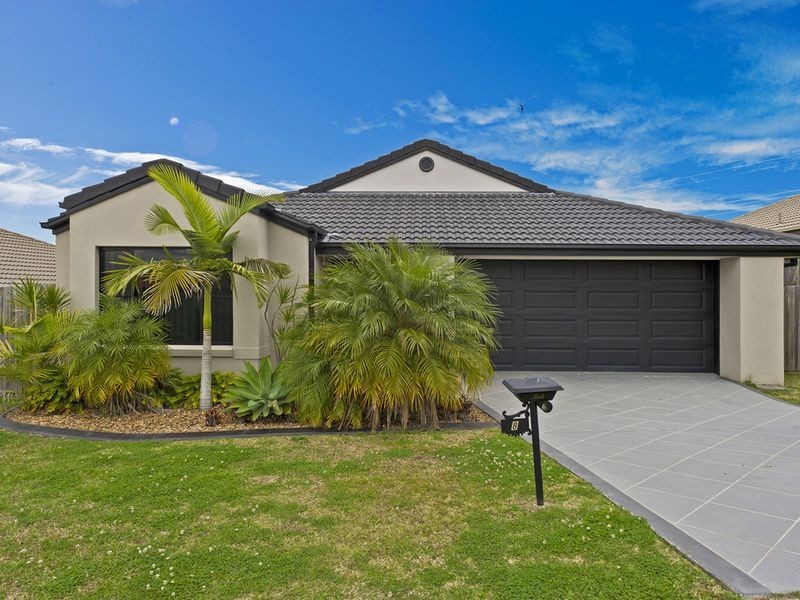8 Billinghurst Crescent, Upper Coomera QLD 4209