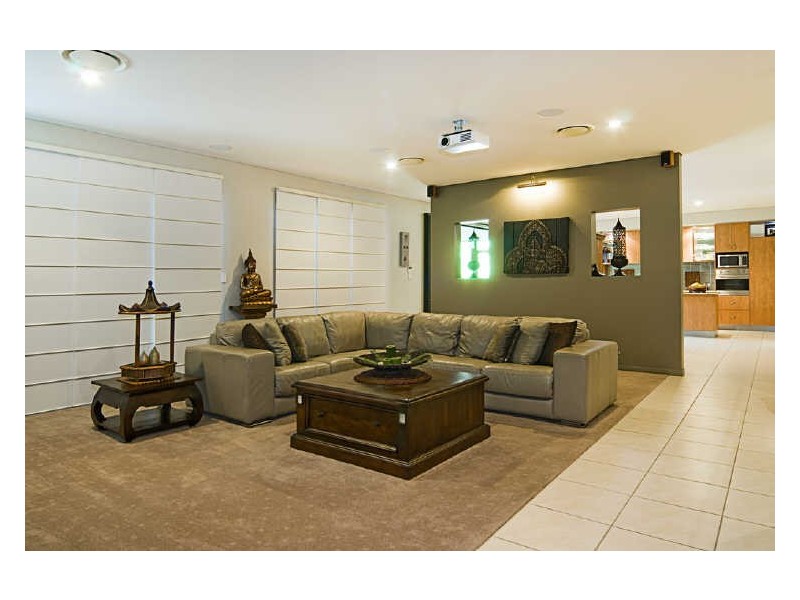 7 Siandra Crescent, Coomera Waters QLD 4209