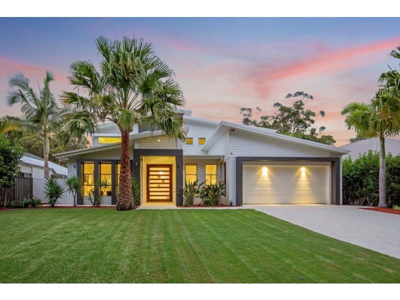 27 Elusive Road, Coomera Waters QLD 4209