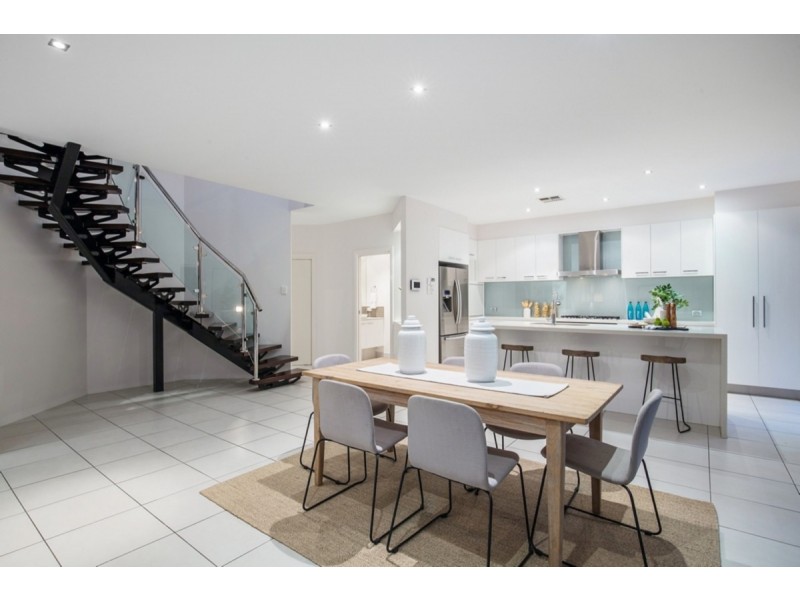 27 Elusive Road, Coomera Waters QLD 4209