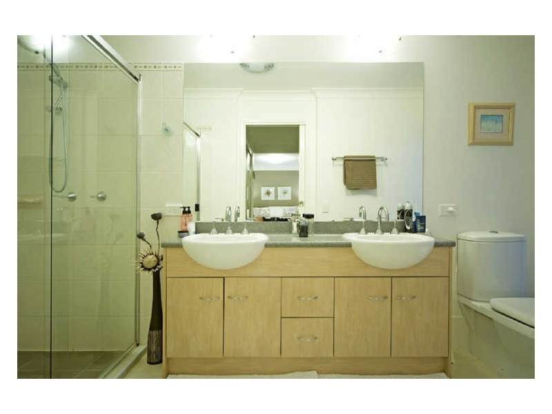 7 Rani Avenue, Coomera Waters QLD 4209