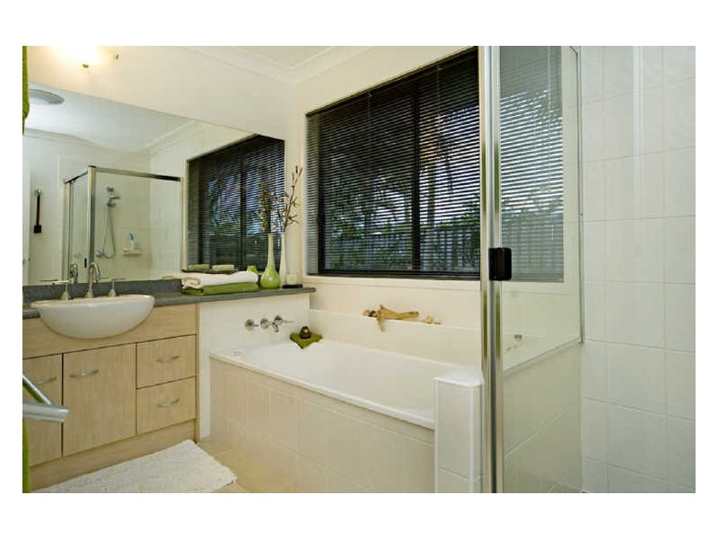 7 Rani Avenue, Coomera Waters QLD 4209