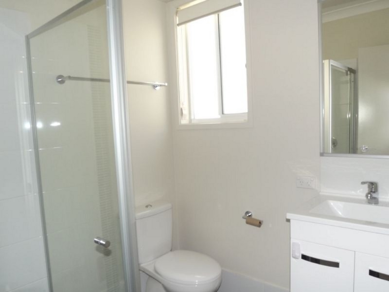 12 Danbulla Street, Pimpama QLD 4209