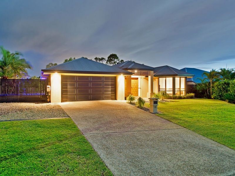 15 Rainbow Circuit, Coomera Waters QLD 4209
