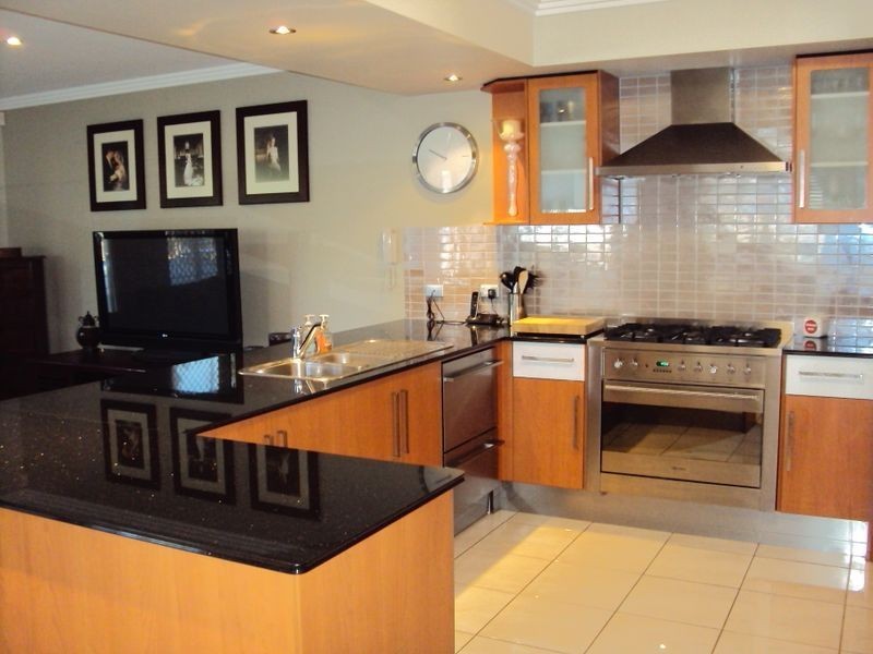 4 Drumbeat Place, Coomera Waters QLD 4209