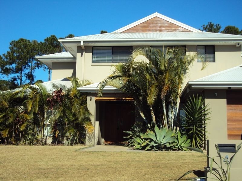 4 Drumbeat Place, Coomera Waters QLD 4209