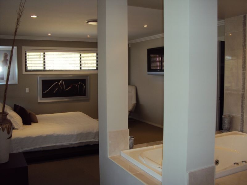 4 Drumbeat Place, Coomera Waters QLD 4209