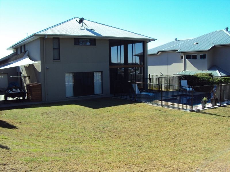 4 Drumbeat Place, Coomera Waters QLD 4209