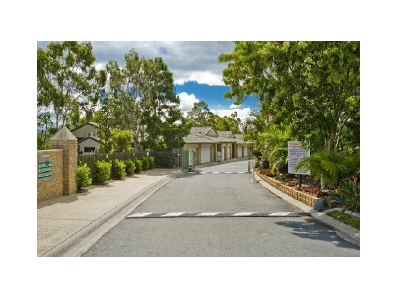 1044/6 Crestridge Crescent, Oxenford QLD 4210