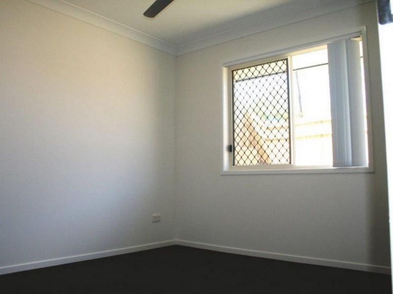 1 Milbrook Crescent, Pimpama QLD 4209