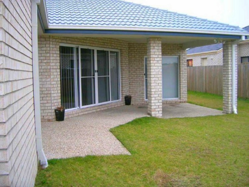 33 Merton Drive, Upper Coomera QLD 4209