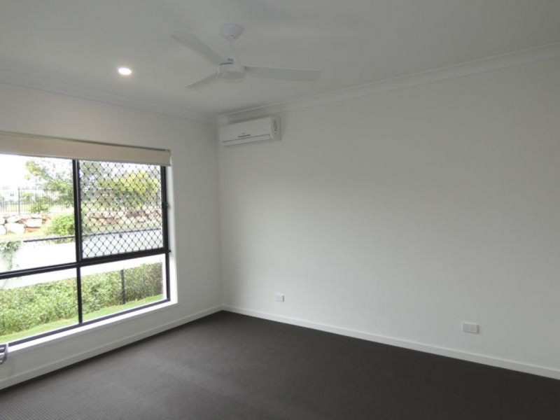 13 Oxford Street, Pimpama QLD 4209