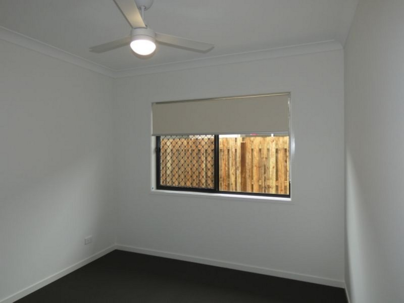 13 Oxford Street, Pimpama QLD 4209