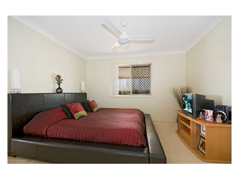 4 Old Kent Road, Upper Coomera QLD 4209