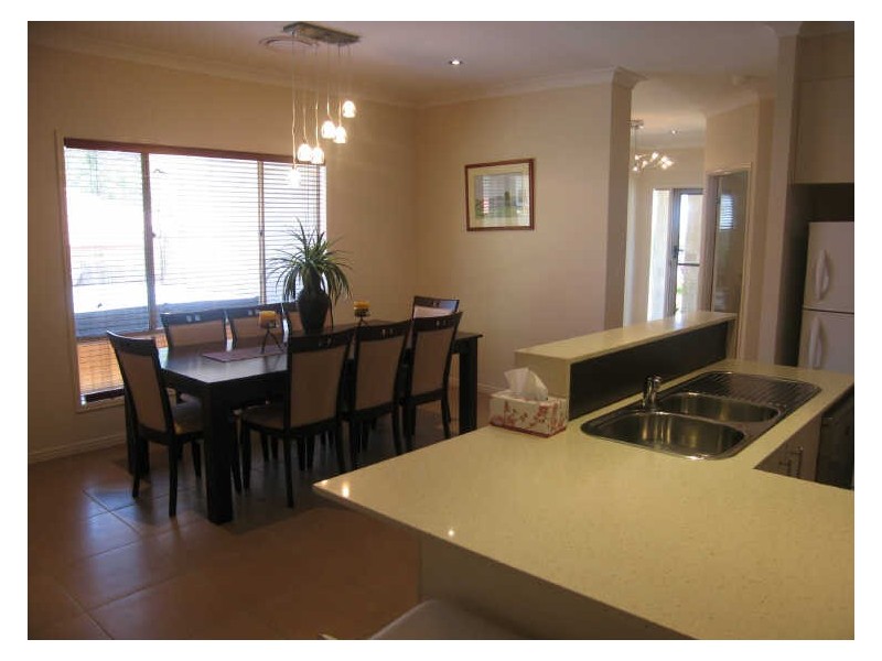 8 Pitt Street, Upper Coomera QLD 4209